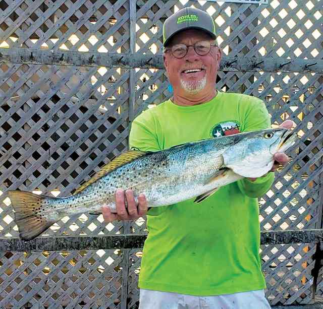 Steve Sullivan Padre Island / Newport Pass - 26" 6 lb 4 oz trout, caught on live shrimp under a popping cork