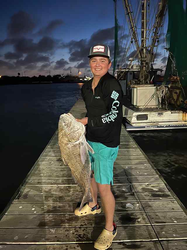 Kiias Martinez Aransas Bay - 34" black drum