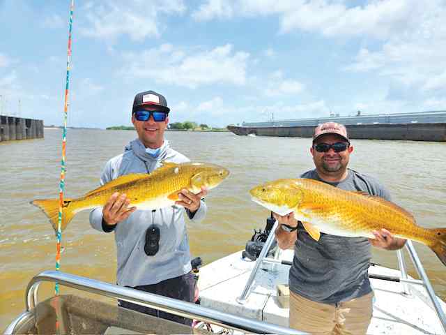 Ross Halter & Joe Salazar Port Arthur / Sabine Pass - 32" & 36" bull reds, caught on live shrimp
