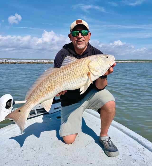 Julian Lerma IV Galveston - 34" bull red, caught on a homemade lure