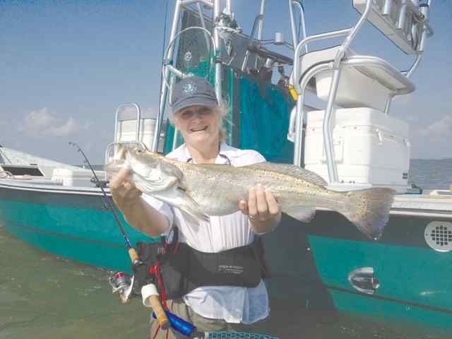 Stephanie Tucker San Antonio Bay25&quot; 6lb trout