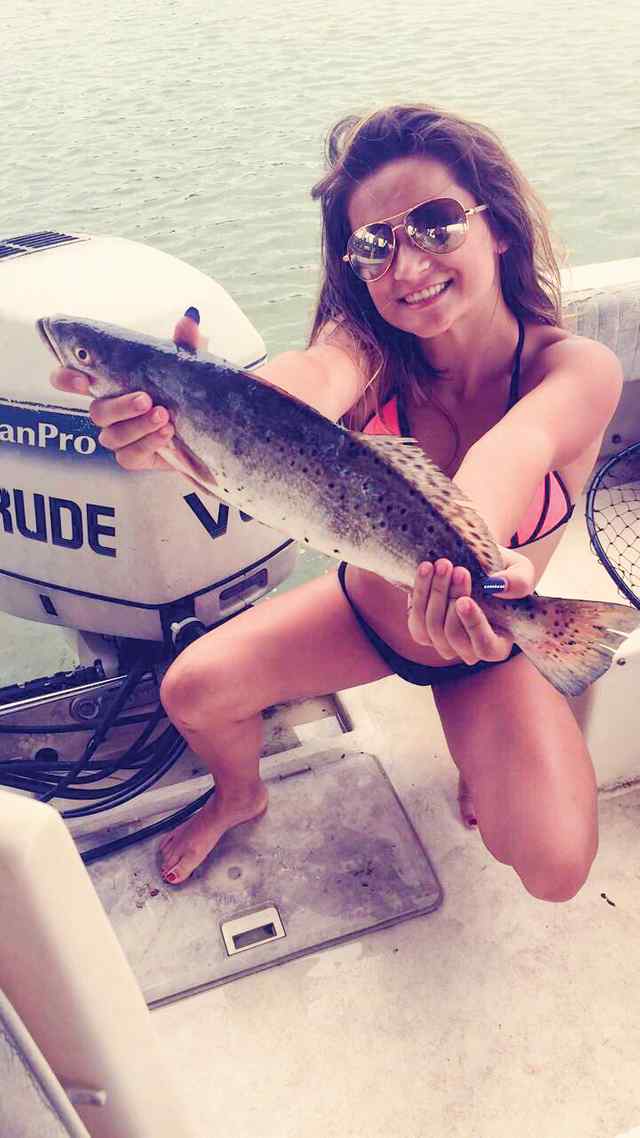 Aubrey Jones Galveston Bay - 22" trout