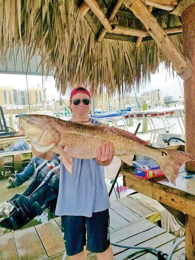Andrew Smith Galveston, 50 yards from jetty - 25 lb red drum 
