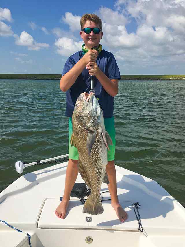 John Falavolito Galveston - 40" black drum CPR, caugh on 12 lb test mono