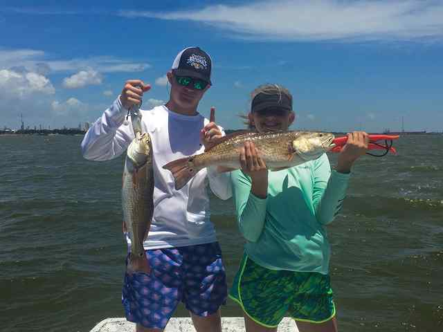 Ethan Miller & Carly Austin Baytown - 21" & 23" redfish