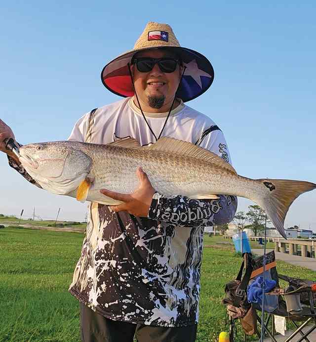 Richard Gonzales Port Arthur - 38" bull redfish