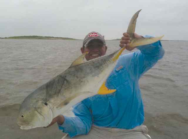 Ruben Reyes Arroyo City49.5&quot; 28lb jack crevalle