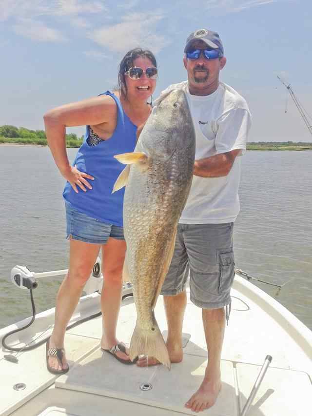 Tara & Anthony Sabine Pass54&quot; bull red