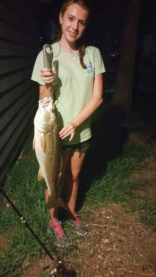Katelyn Dowden Bayou Vista29&quot; 9.86 lb red drum