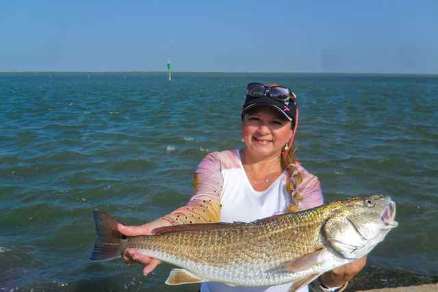 Margaret Casillas Estes Flats, Rockport - 23" redfish, caught while wade fishing