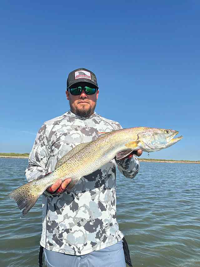 Orlando Sauceda Port Mansfield - 28" trout