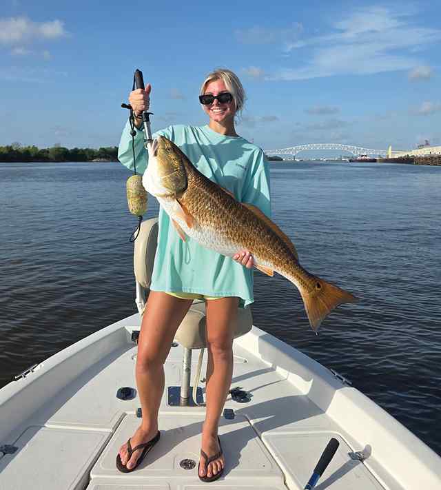 Skye Feller Sabine Pass, Port Arthur - 37" bull red CPR, caught on live mullet
