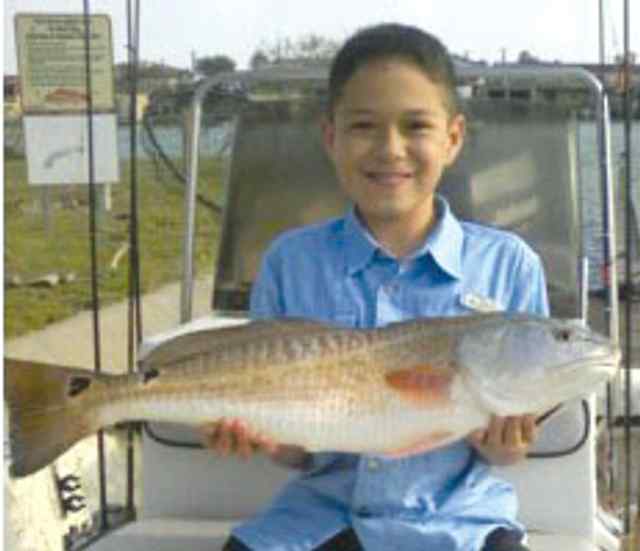 Julio Gonzalez Port Mansfield - 27.5" red