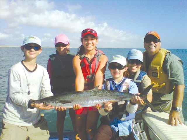 Nicolas, Isabella, Sabrina, Karina, Triana, & Oscar Lopez Port Mansfieldkingfish