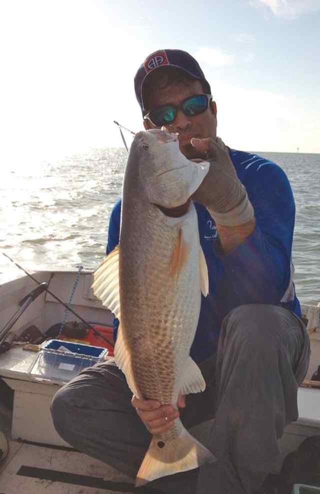 Luis Rueda Port Mansfield29&quot; redfish