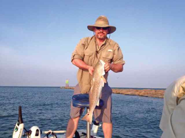 Dustin Chambers Port O'Connor27&quot; redfish