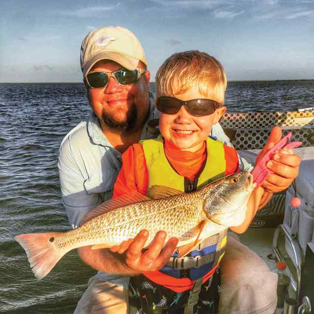 Kaleb Kendrick Seadrift24&quot; first keeper red