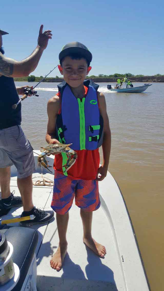 Braxton Garcia Matagorda, ICW - blue crab