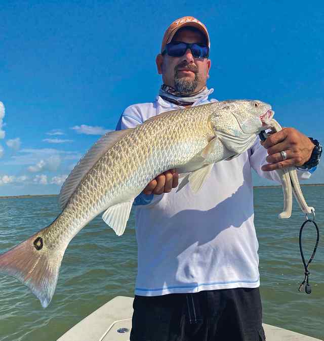 Isael Morales Baffin Bay - 28" redfish