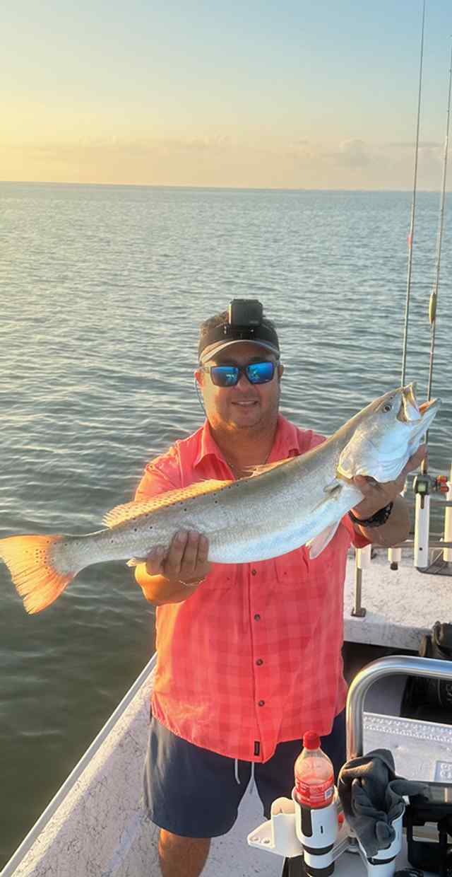 Jay Gonzalez Baffin Bay - 31" trout