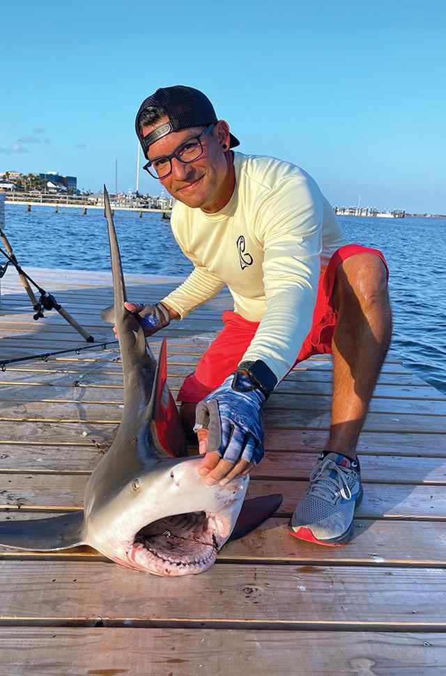 Robert Rodriguez Offatts Bayou, Galveston - 5' bull shark