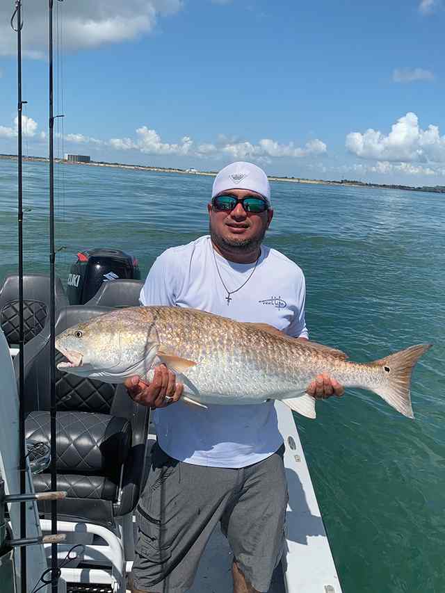 Alfred Garcia Corpus Christi Bay - bull red