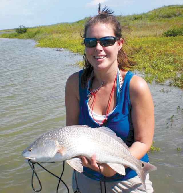 Shannah Clabaugh Port Mansfield25&quot; first red!