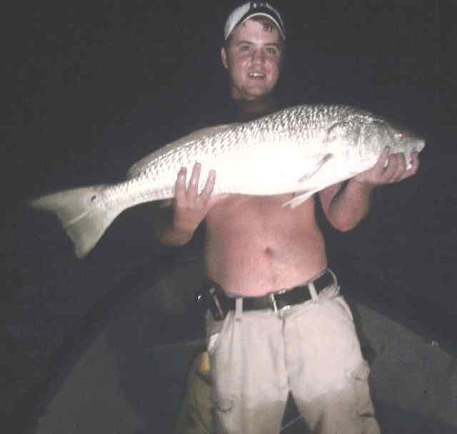 Daniel Machicek Rockport36.5&quot; red