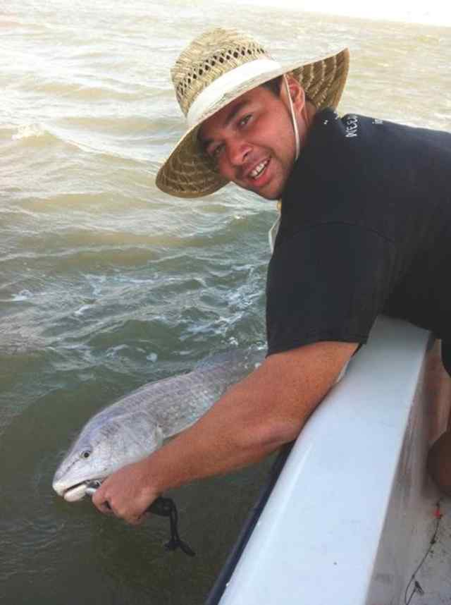 Bill Mitchell San Luis Passbull red