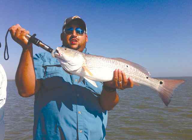 Michael Rodriguez San Antonio Bay25&quot; redfish