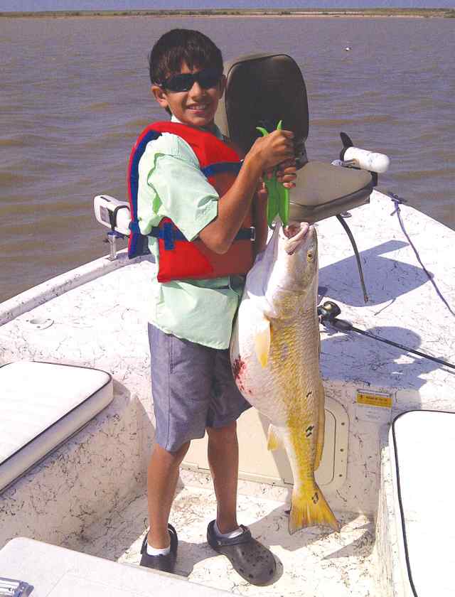 Tyler Tabbs Bay34&quot; 20lb redfish CPR