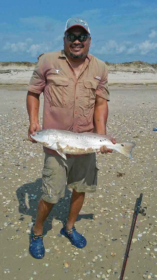Jesse Reyes Matagorda Bay surf - 28.5" redfish