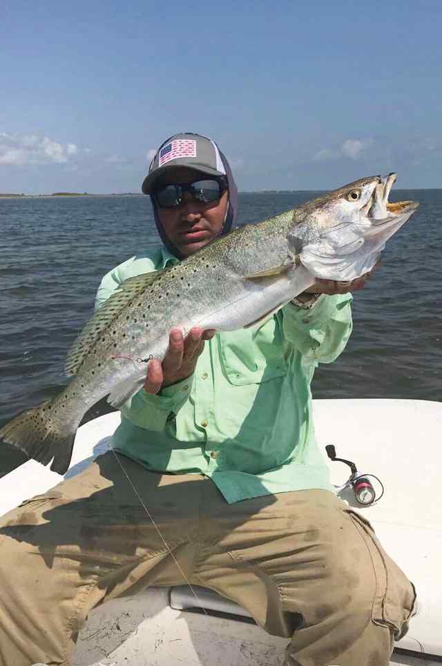 Carlos Rios Port Mansfield - 26.5" 5.75 lb trout