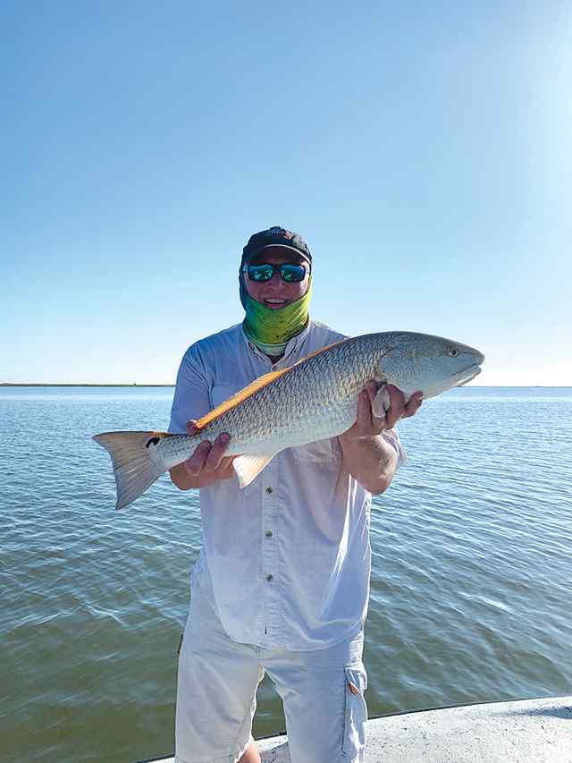 Brian Hoogendam West Bay - 27.5" redfish