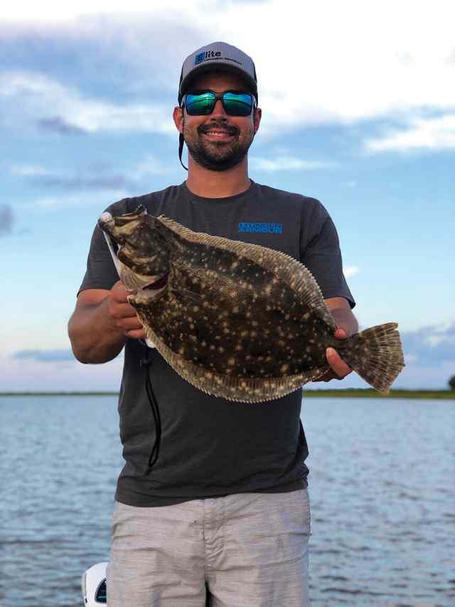 Justin Jones Surfside - 20" flounder