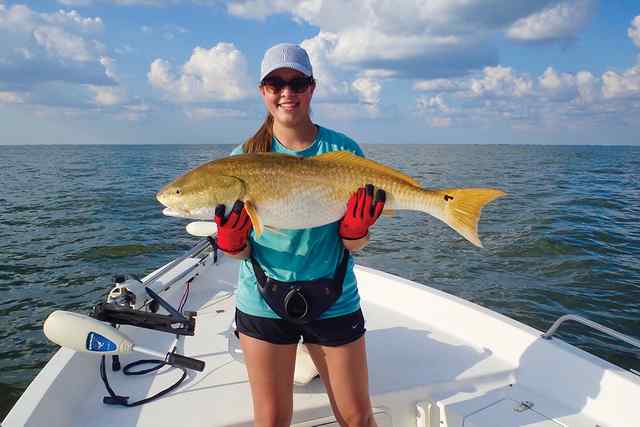 Ava Lewis Sabine Pass jetty - 43" redfish