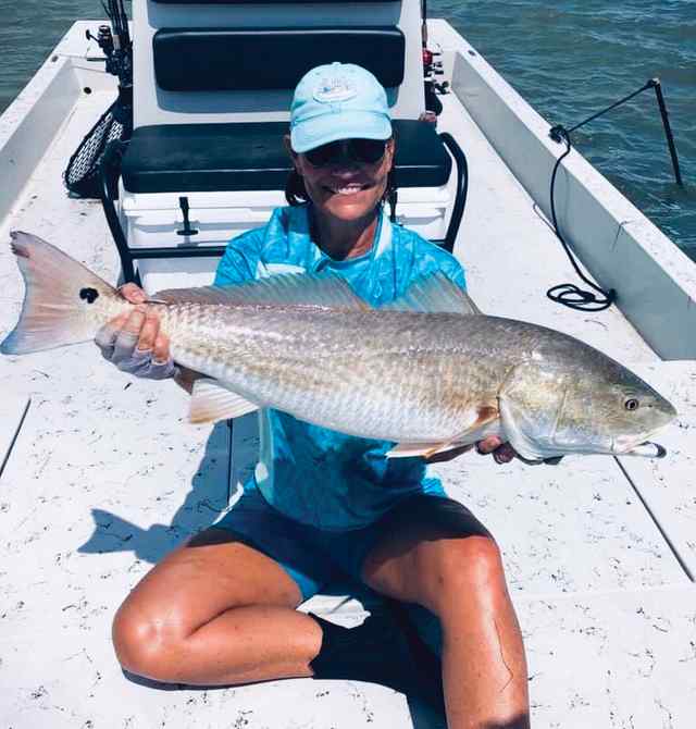 Holly Stueve Espiritu Santo Bay - 32" redfish
