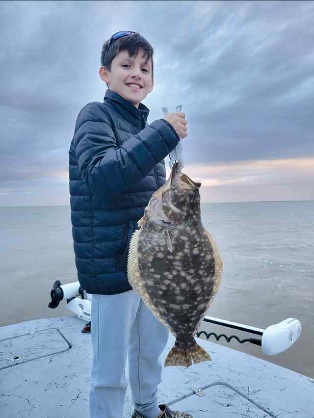 Gavin Turner Matagorda Bay - 24.5" personal best flounder!