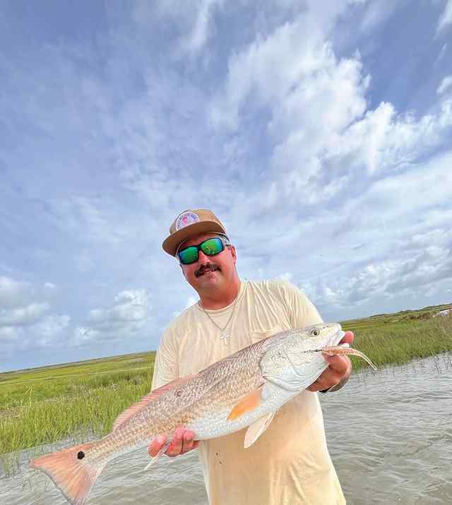 Charlie Byrket Chocolate Bay - 27.75" redfish