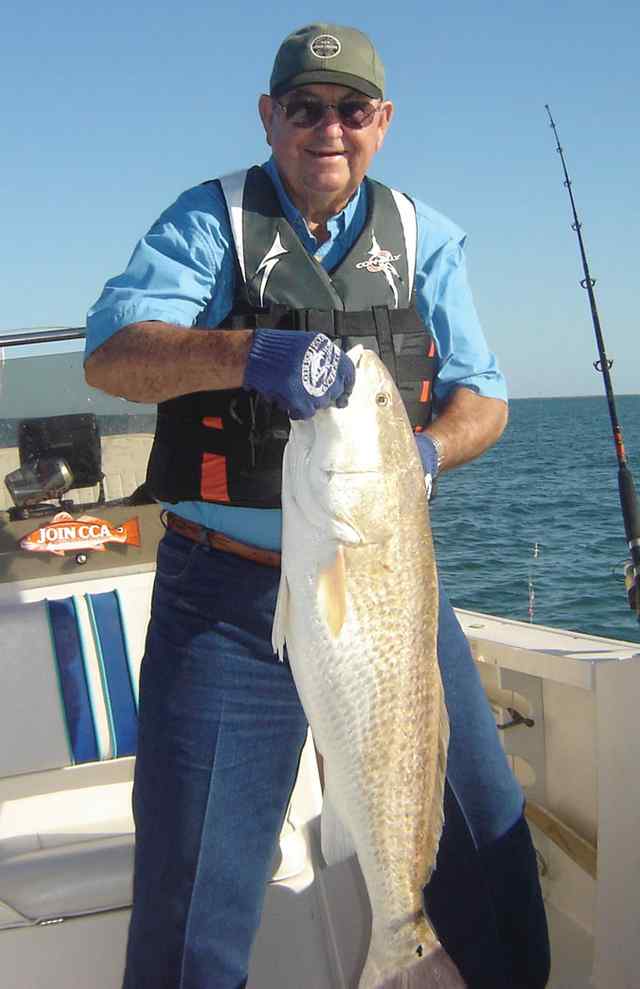 Gladwin Kruegar Port Aransas37.5&quot; bull red