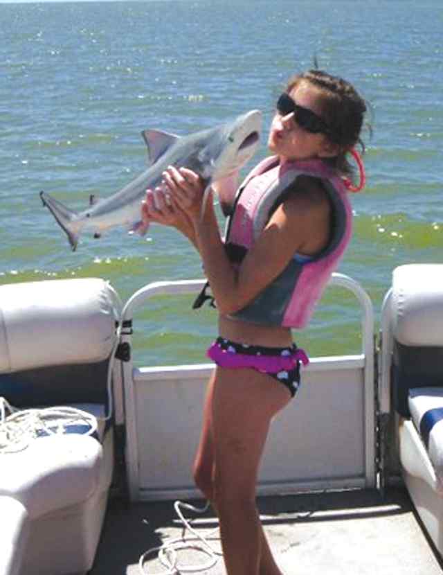 Destanie Speers first blacktail shark!