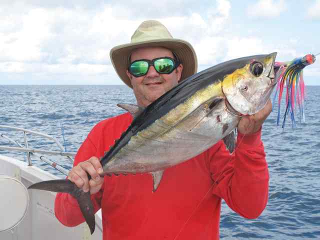 Mark Yaklin Offshorefirst blackfin tuna! (caught on black bart lure)