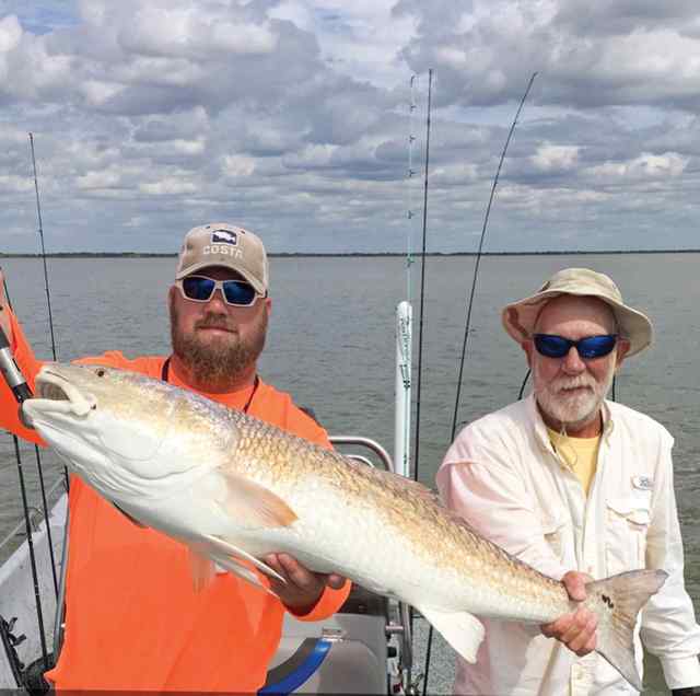 Eric Perkins & James Schroeder West Matagorda Bay - 40" bull red