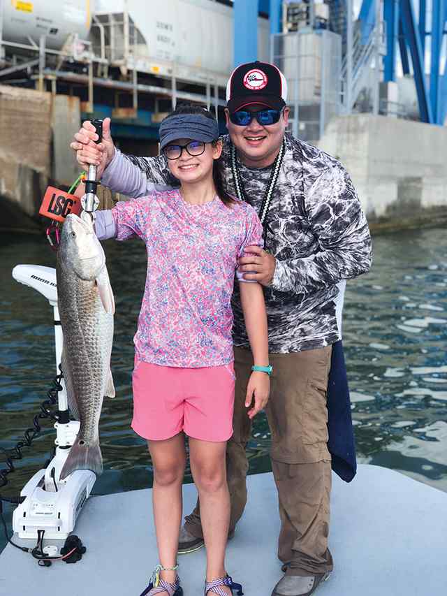 Kendal Salva & father, David Galveston Bay - 28.5" redfish