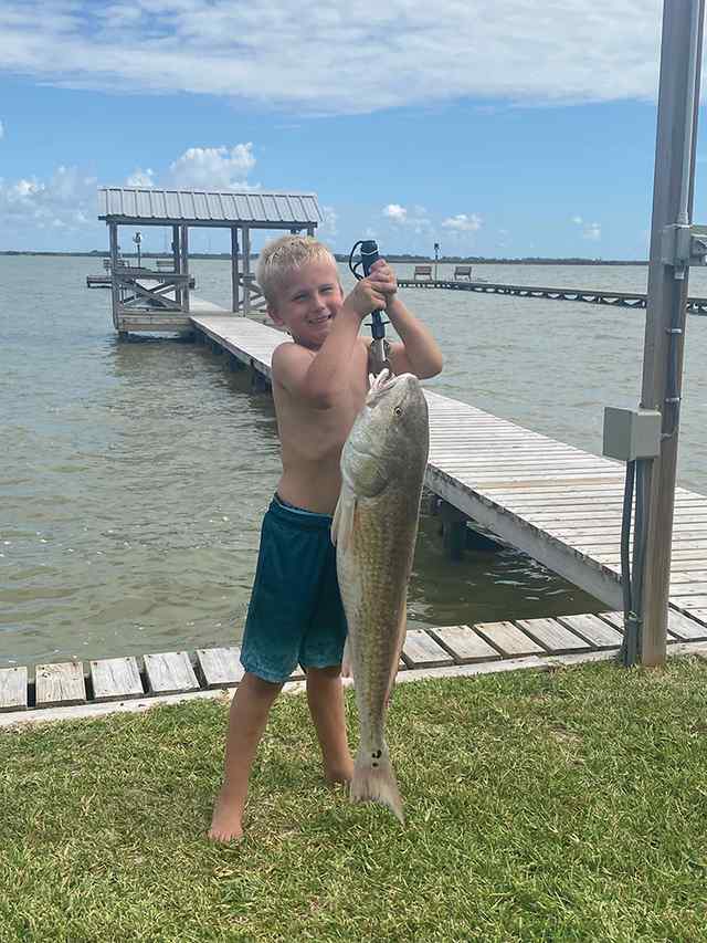 Hudson Mozisek Cape Carancahua - 36" personal best red!