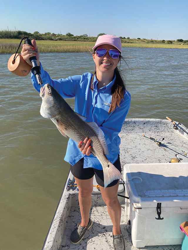 Jessica Jones Lavaca Bay - 24" redfish