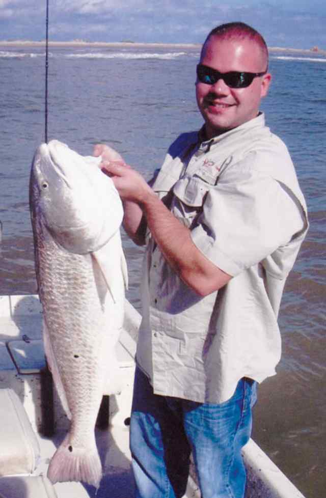Larry Kocurek Port O'Connor
42" redfish