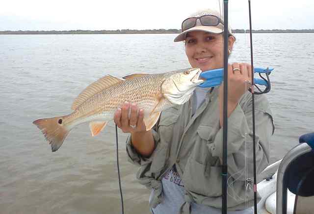 Alexa Trevino Seadrift Barge Canalfirst keeper red!