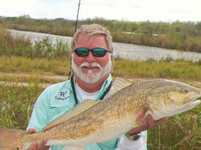 Rick Fabian Victoria Barge Canal33&quot; redfish CPR