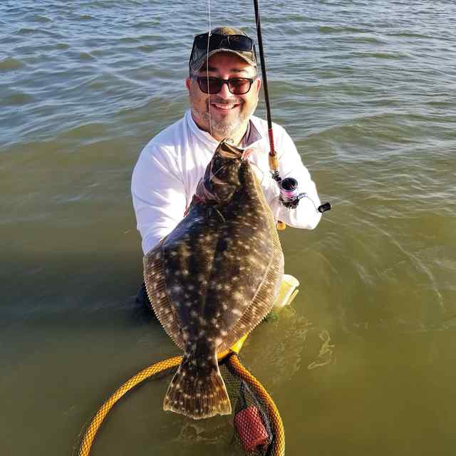 Danny Longoria Port Mansfield - 24" 6 lb flounder